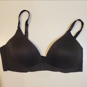 YMI Intimates Black bra size  38c